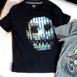 Boys youth t-shirts size 6/7. Comes with 3 shirts.